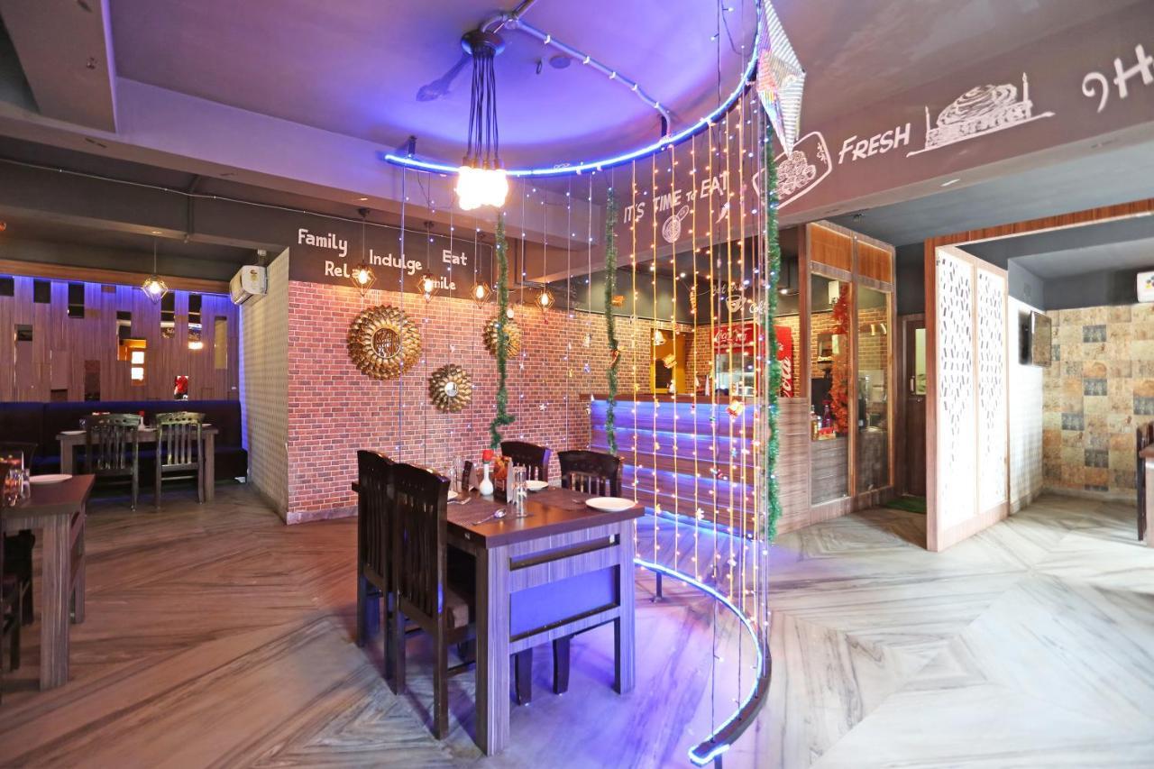 Hotel Richi Regency ブバネーシュワル エクステリア 写真