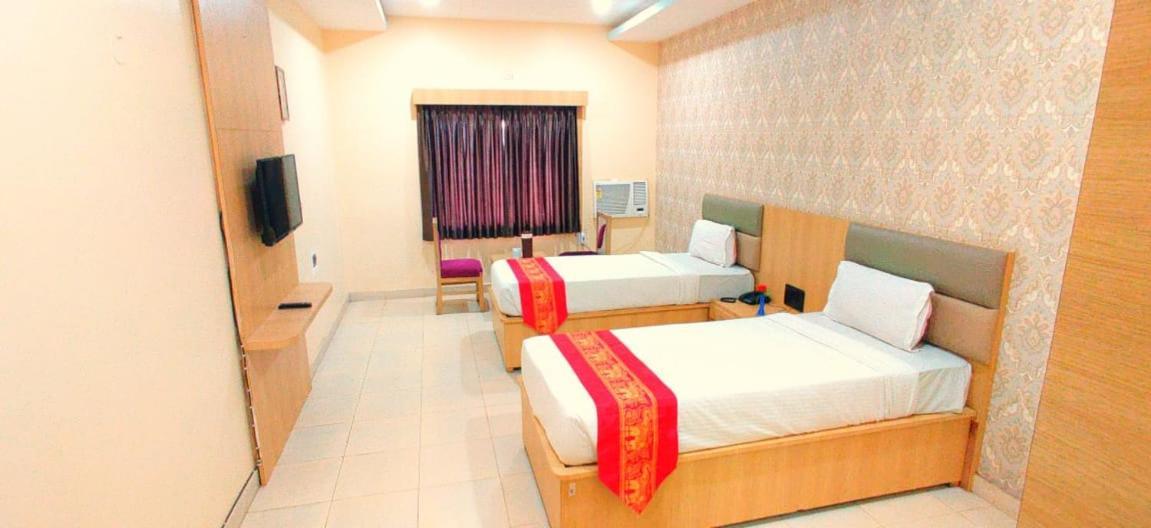 Hotel Richi Regency ブバネーシュワル エクステリア 写真